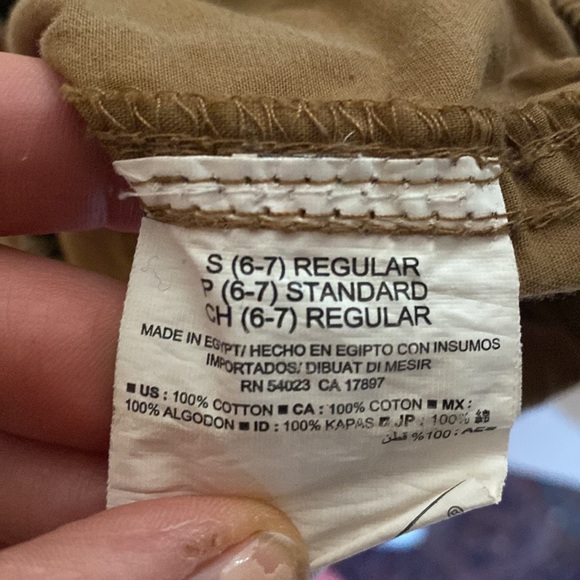 Old Navy Jogger Style Elastic Waist Khakis (Kids 6/7) - Picture 5 of 7